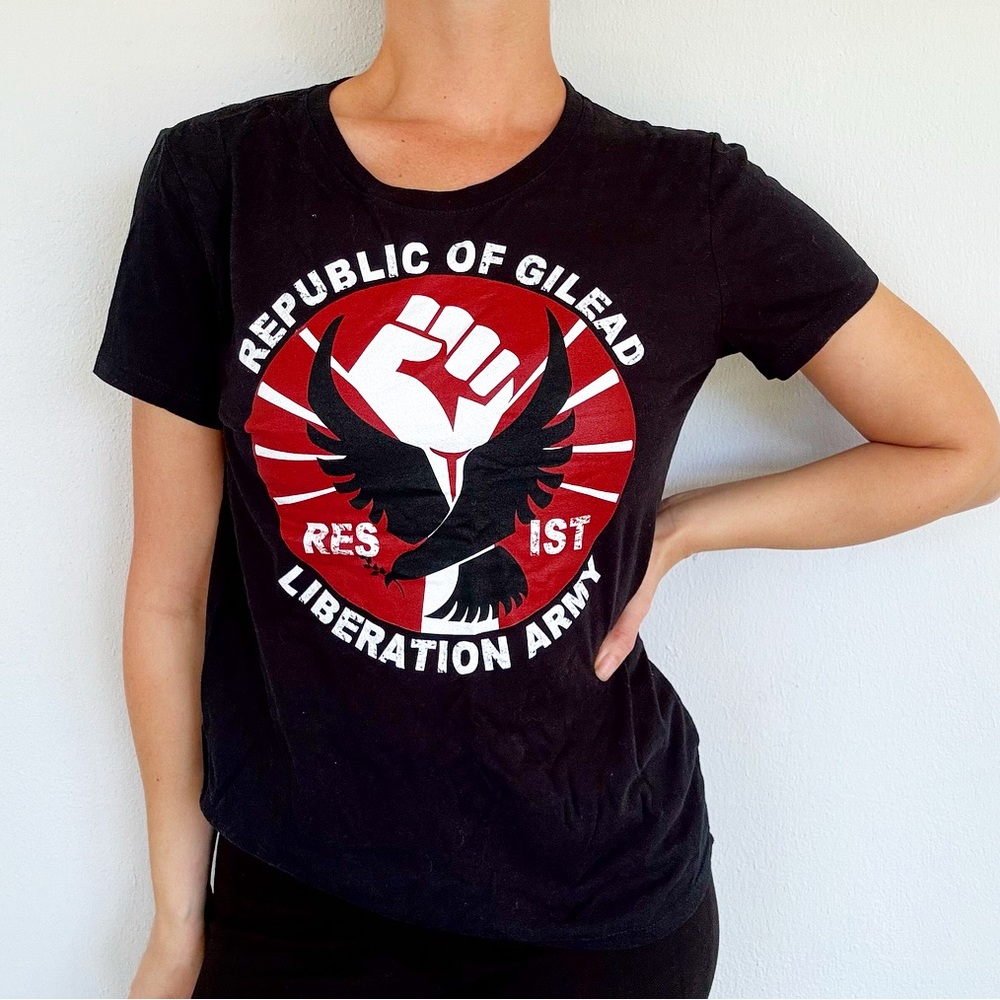 The Handmaid’s Tale Republic of Gilead Liberation Army black tee size small